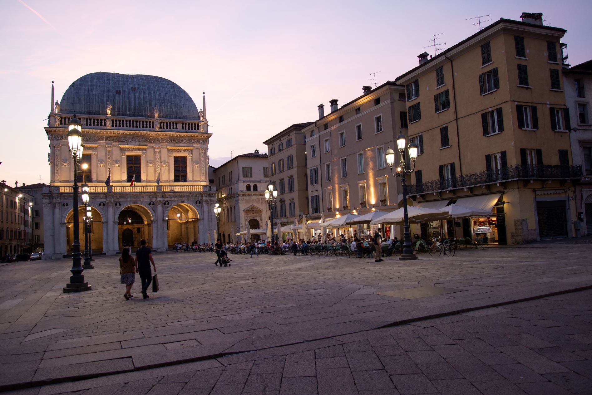 Rom-News.de - Rom Infos & Rom Tipps | Visit Brescia